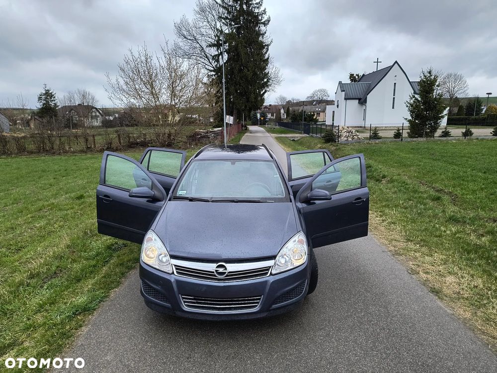 Opel Astra 1.7 CDTI Enjoy - 4