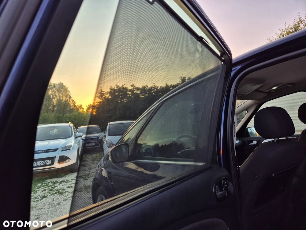 Ford S-Max 2.0 TDCi DPF Titanium X - 15