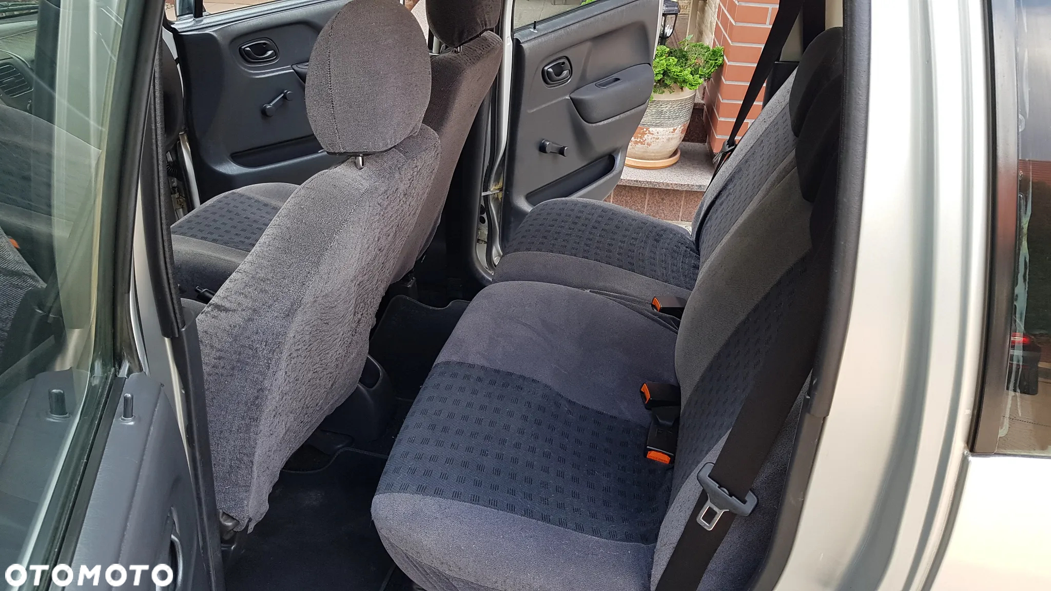 Opel Agila 1.2 Colour Edition - 19