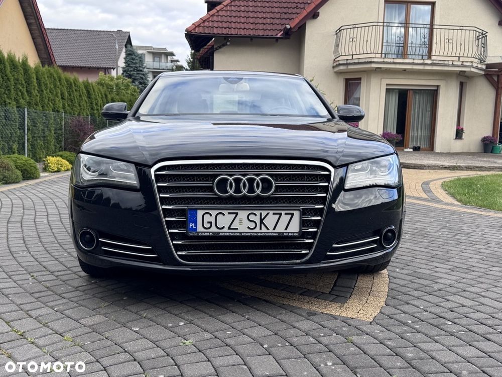 Audi A8 4.2 FSI Quattro - 2