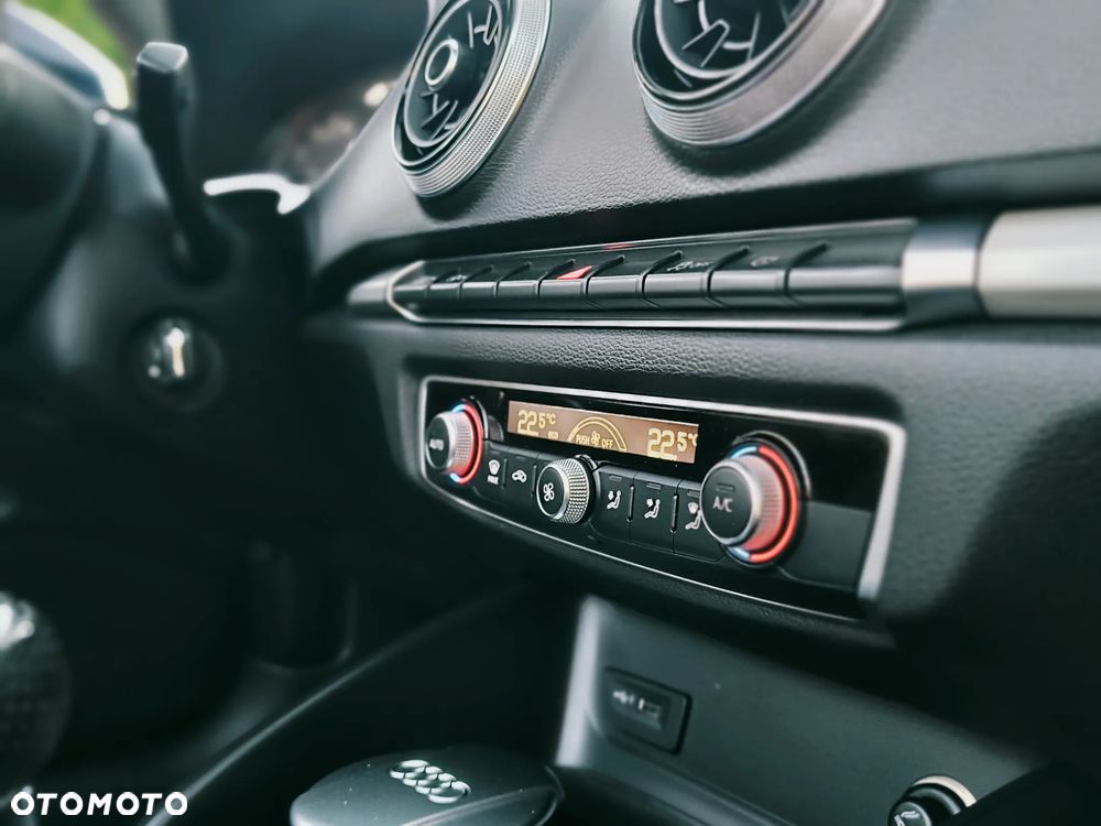 Audi A3 Cabrio 1.5 TFSI cylinder on demand Cabrio - 30