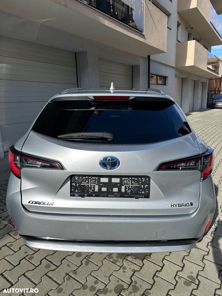 Toyota Corolla 1.8 HSD Dynamic - 5