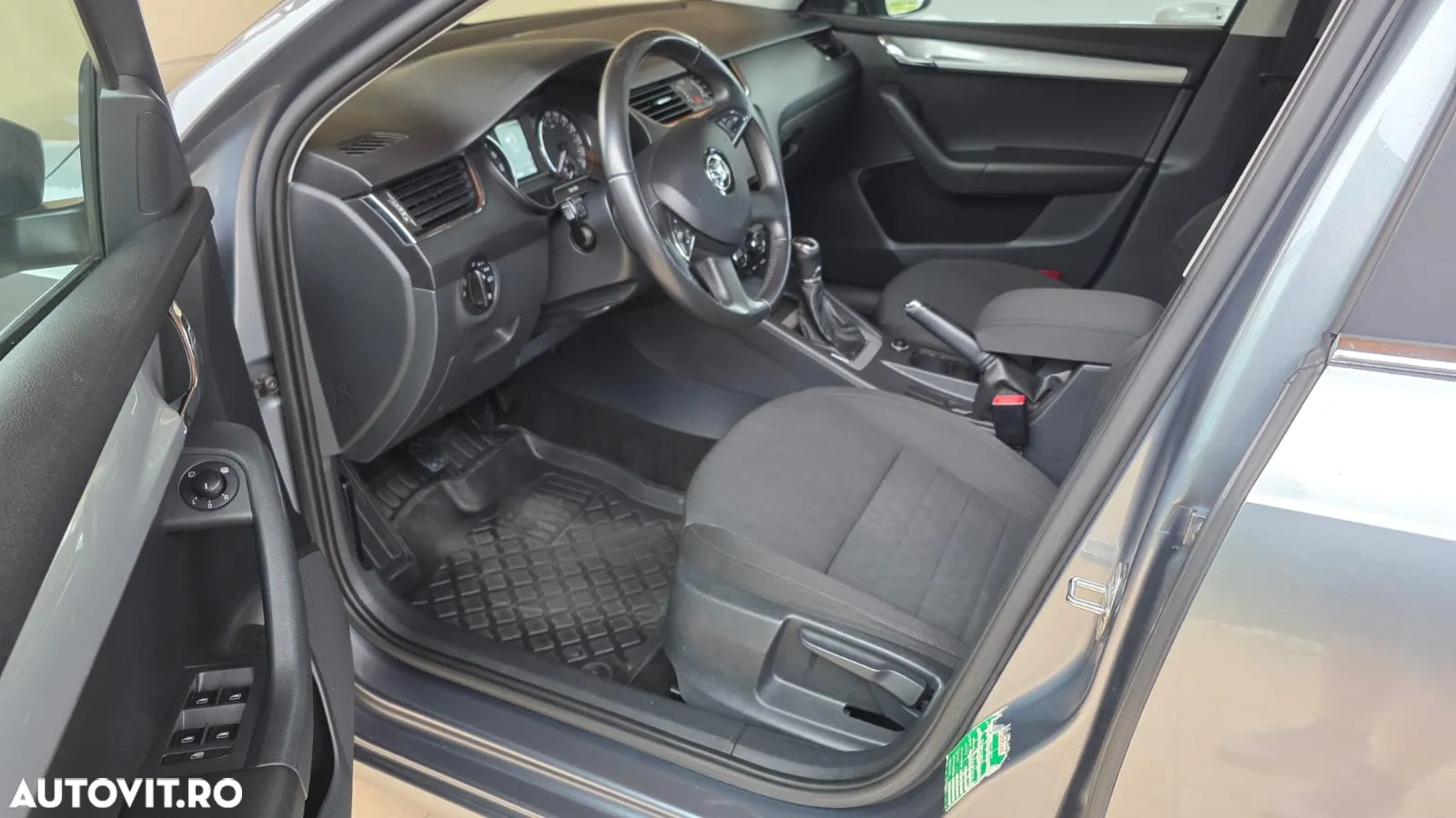 Skoda Octavia 2.0 TDI ELEGANCE - 11