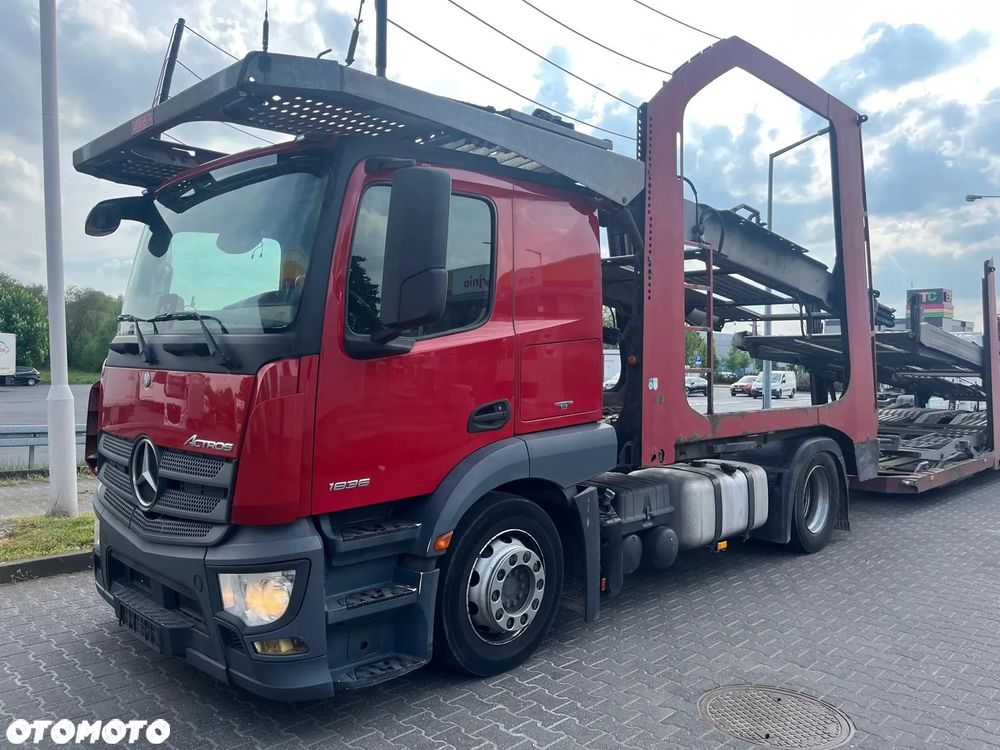 Mercedes-Benz ACTROS - 1