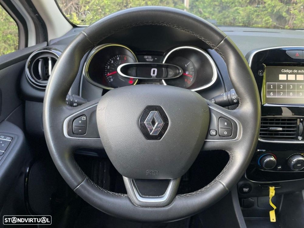 Renault Clio Sport Tourer 1.5 dCi Limited - 11