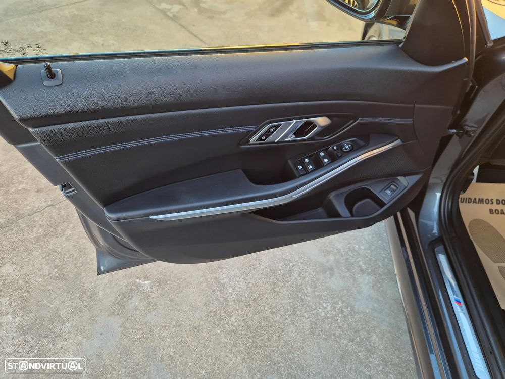 BMW 320 d Pack M Shadow Auto - 28