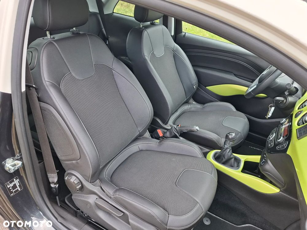 Opel Adam 1.2 Unlimited - 26