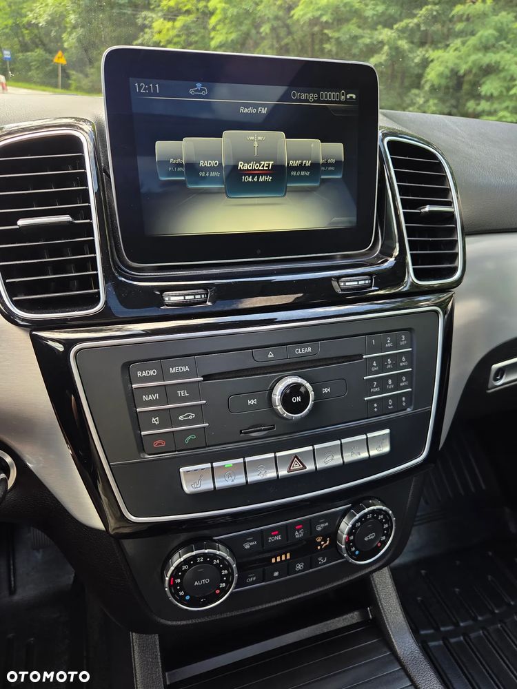 Mercedes-Benz GLE 250 d 4-Matic - 23