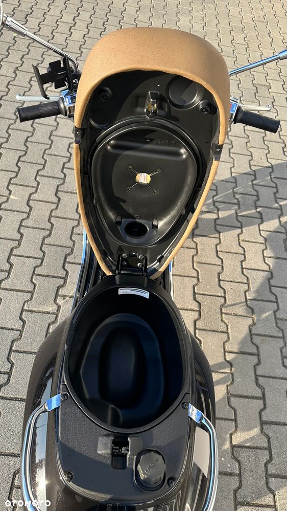 Vespa Primavera - 8