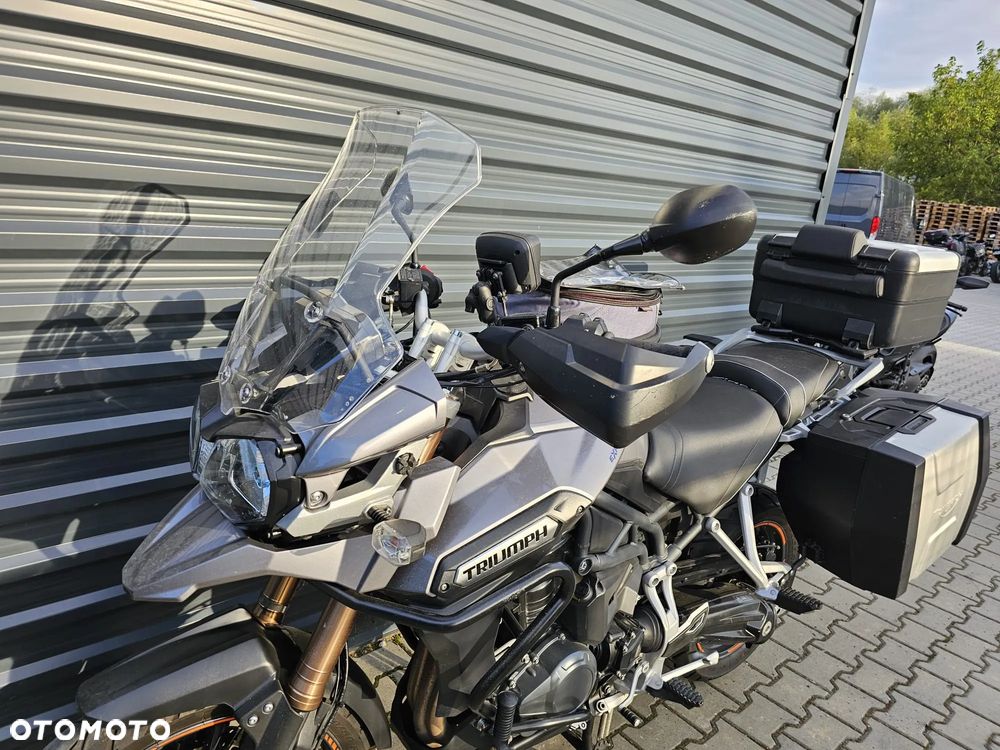 Triumph Tiger - 9