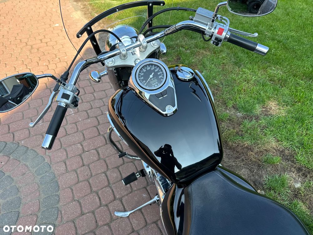 Suzuki VL 800 Volusia - 25