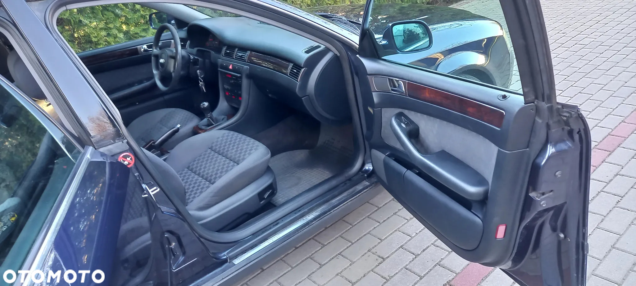 Audi A6 - 12