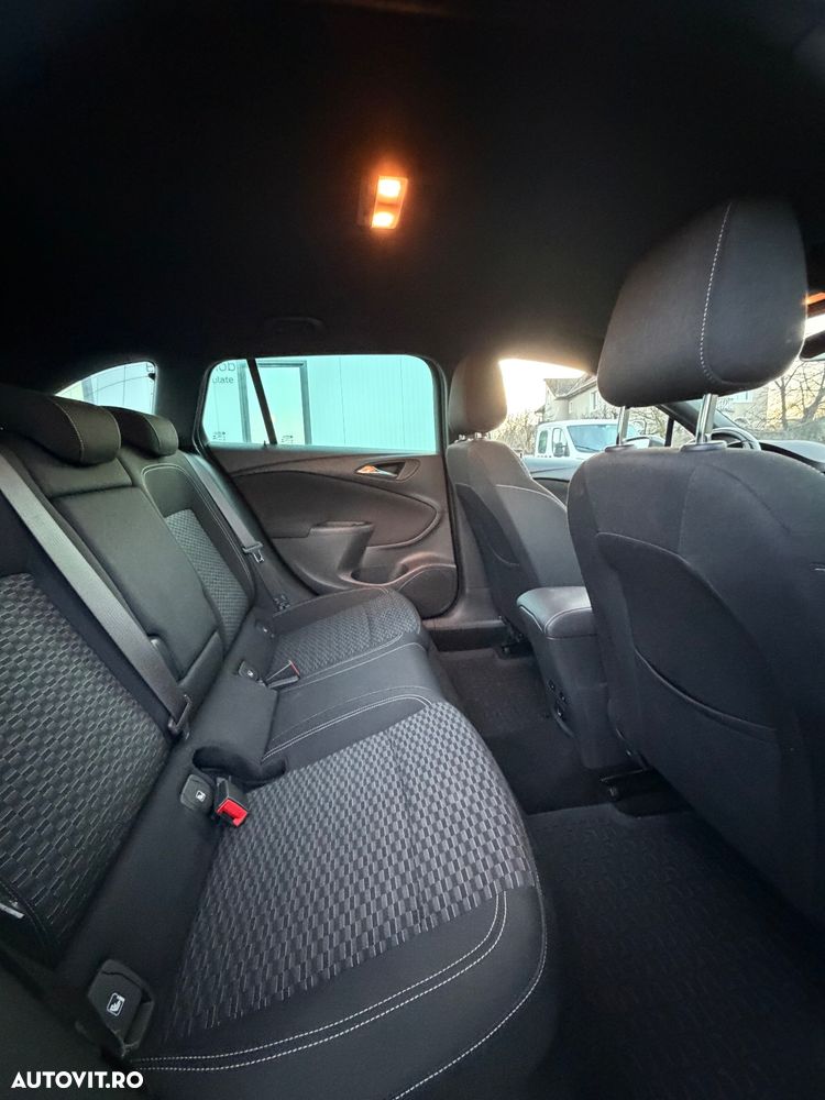 Opel Astra 1.6 D (CDTI) Start/Stop Sports Tourer Innovation - 8