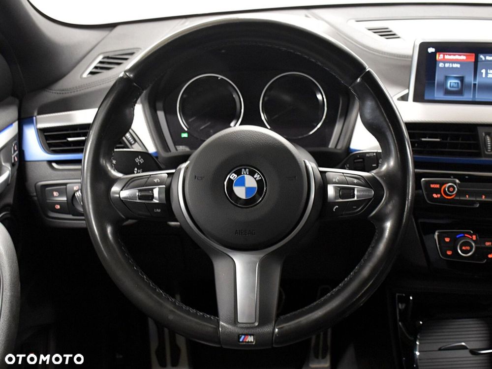 BMW X2 - 16