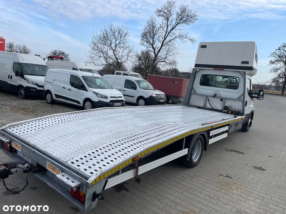 Iveco Daily 70C18 - 3