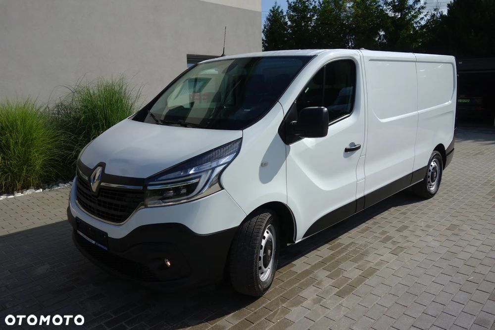 Renault Trafic  2.0 DCI 120 KM Long Klima Kamera Ledy - 27