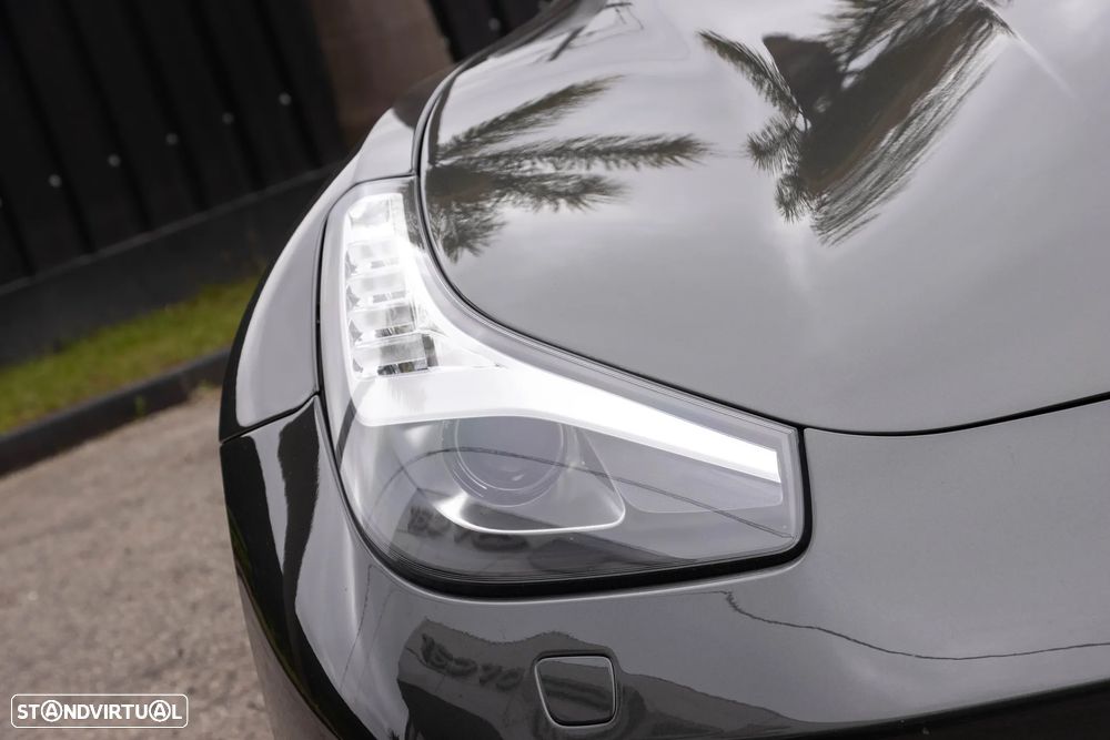 Ferrari GTC4 Lusso - 6