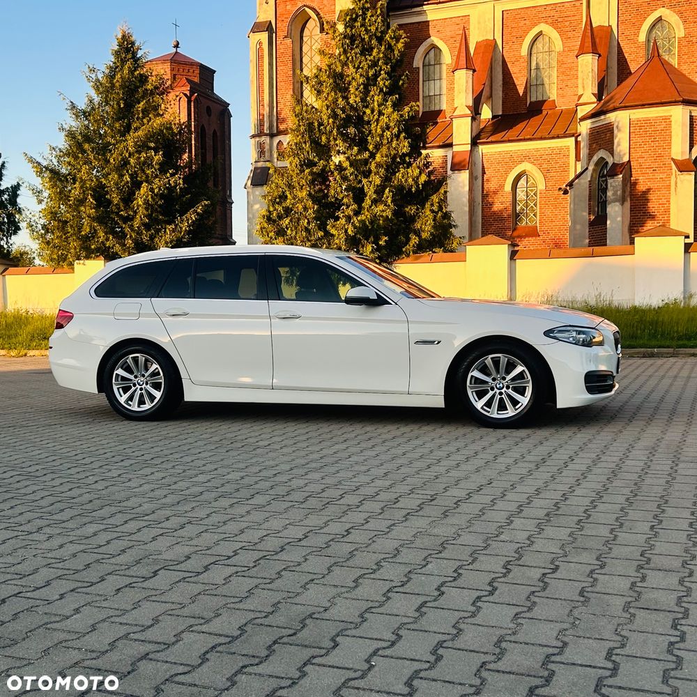 BMW Seria 5 520d - 12