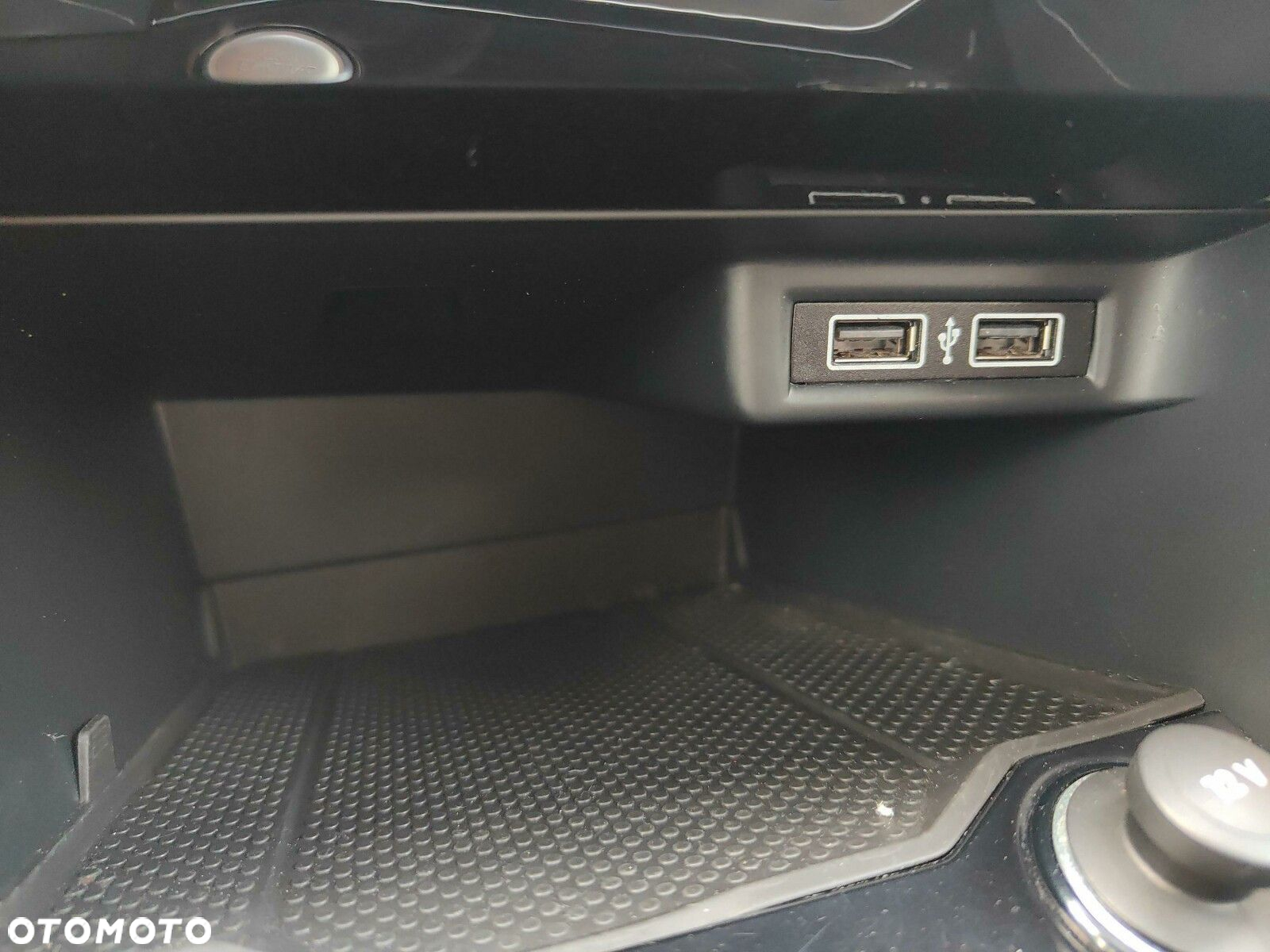 Volkswagen T-Roc 1.5 TSI ACT Premium DSG - 24
