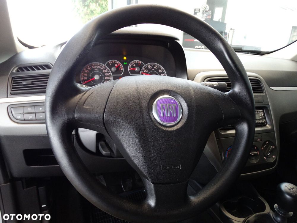 Fiat Grande Punto - 17