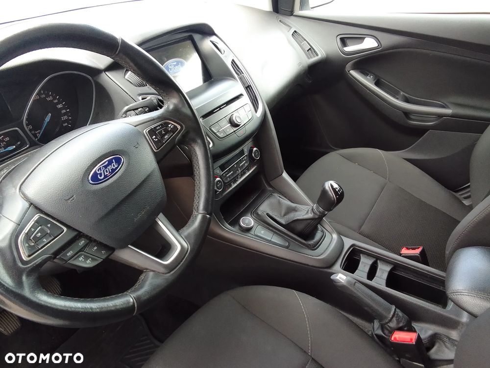 Ford Focus - 13