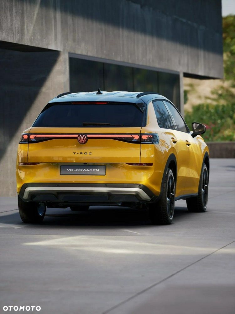 Volkswagen T-Roc - 12