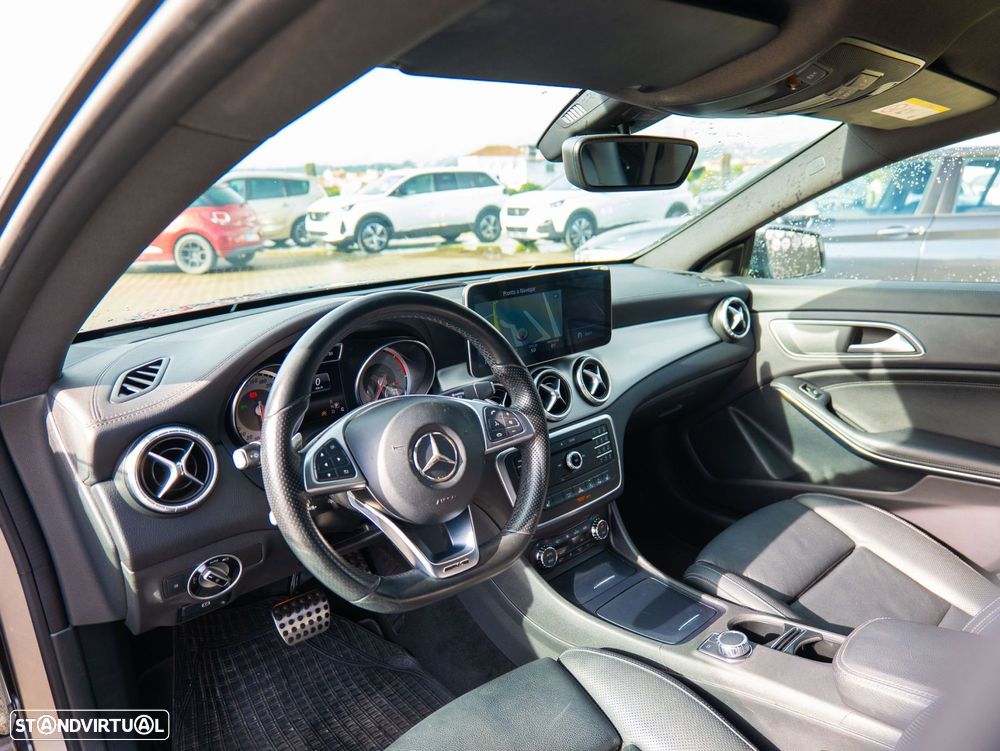 Mercedes-Benz CLA 220 d 7G-DCT AMG Line - 11