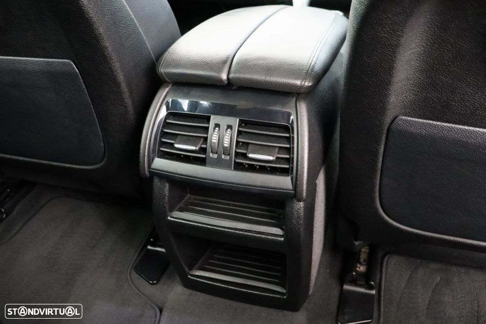 BMW X5 25 d sDrive Comfort 7L - 29