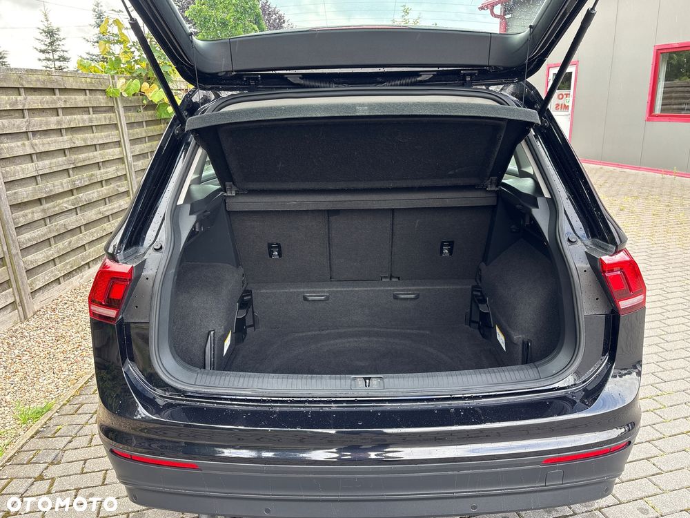 Volkswagen Tiguan 2.0 TDI SCR (BlueMotion Technology) Comfortline - 23