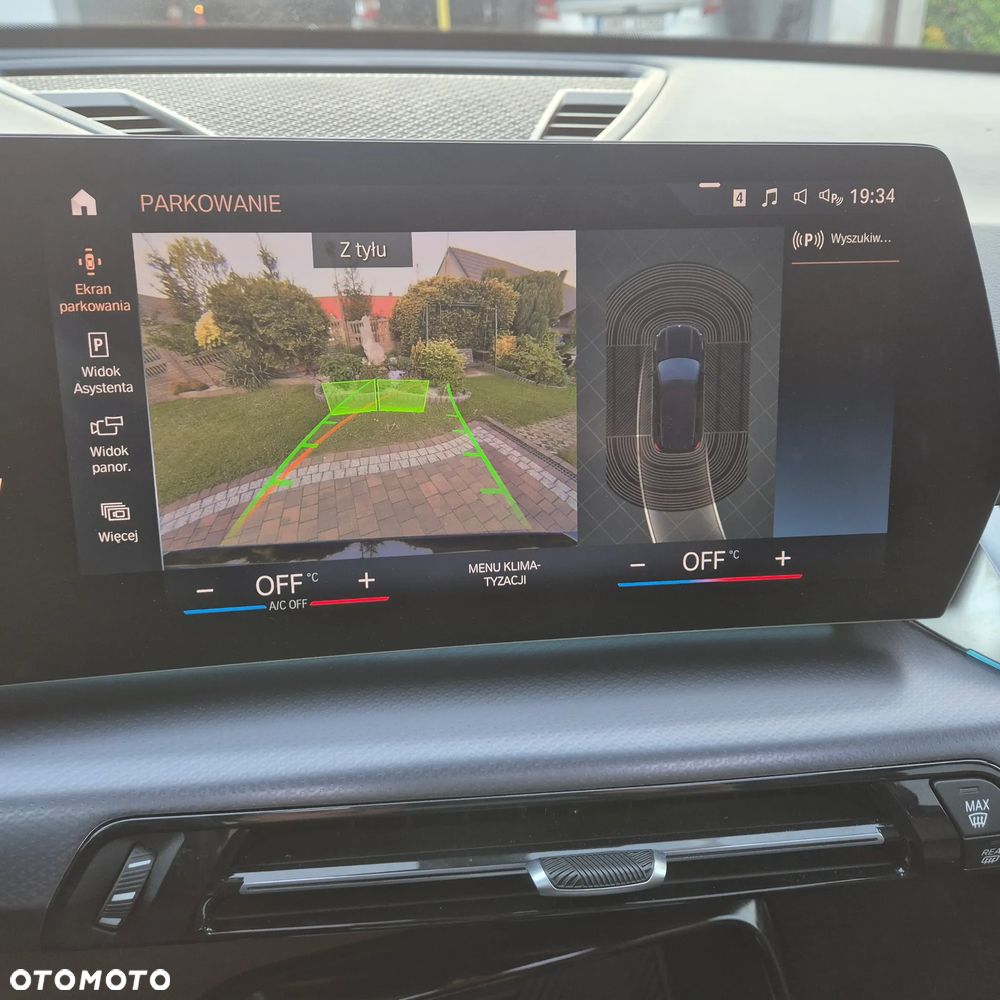 BMW iX1 xDrive30 M Sportpaket - 8