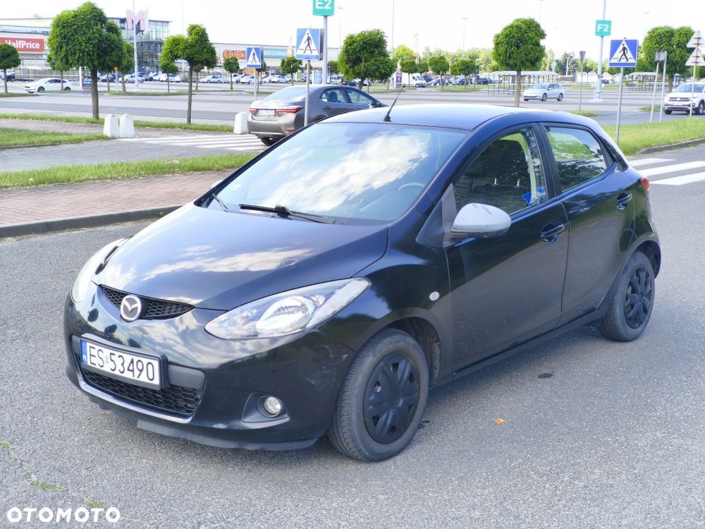 Mazda 2 - 1