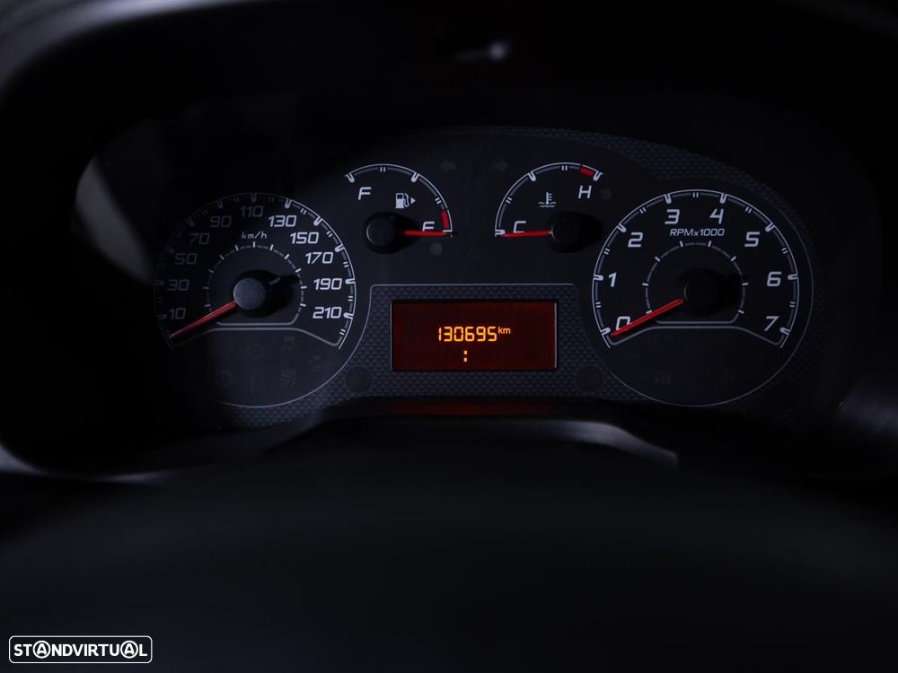 Fiat Fiorino 1.3 M-jet Adventure c/IVA - 18