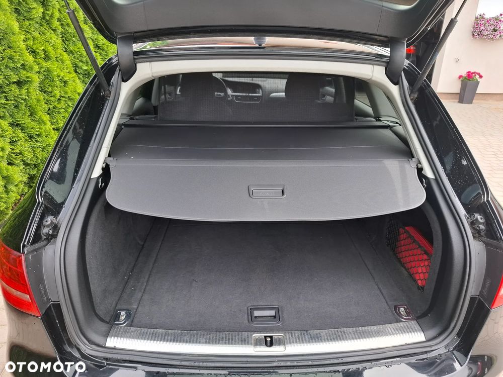 Audi A4 Avant 2.0 TDI DPF Ambition - 13