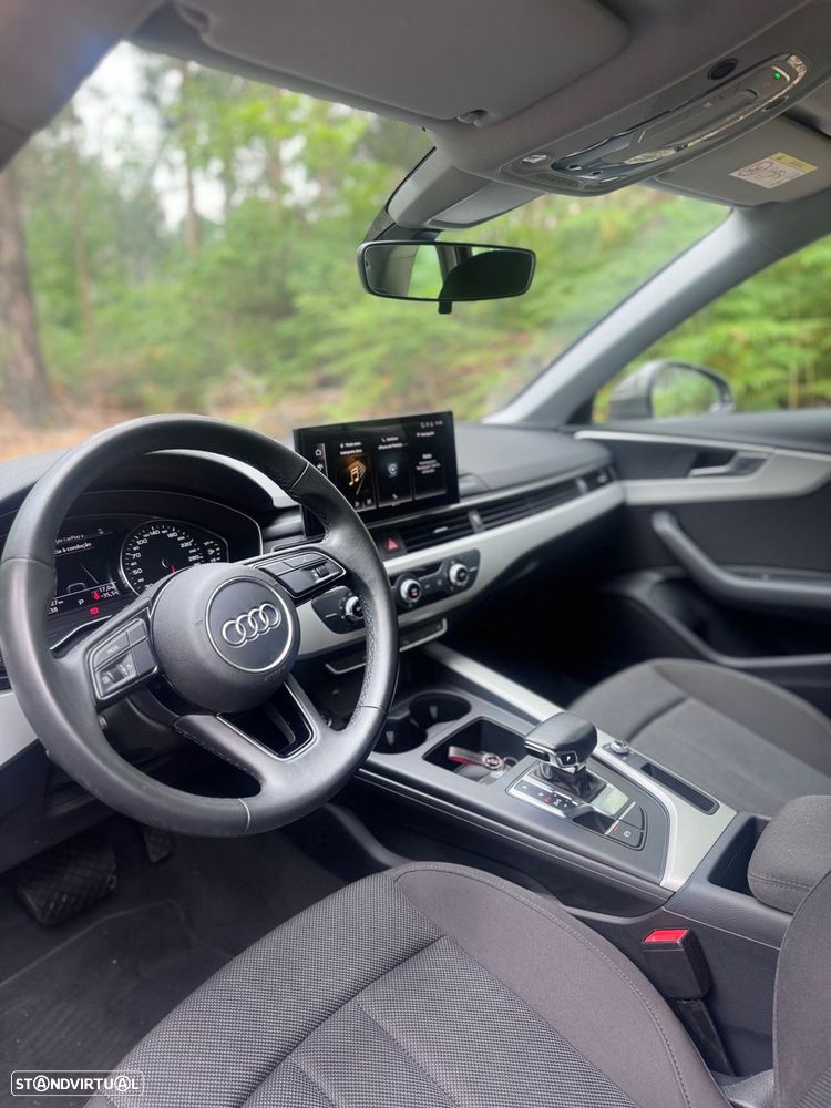 Audi A4 Avant - 16