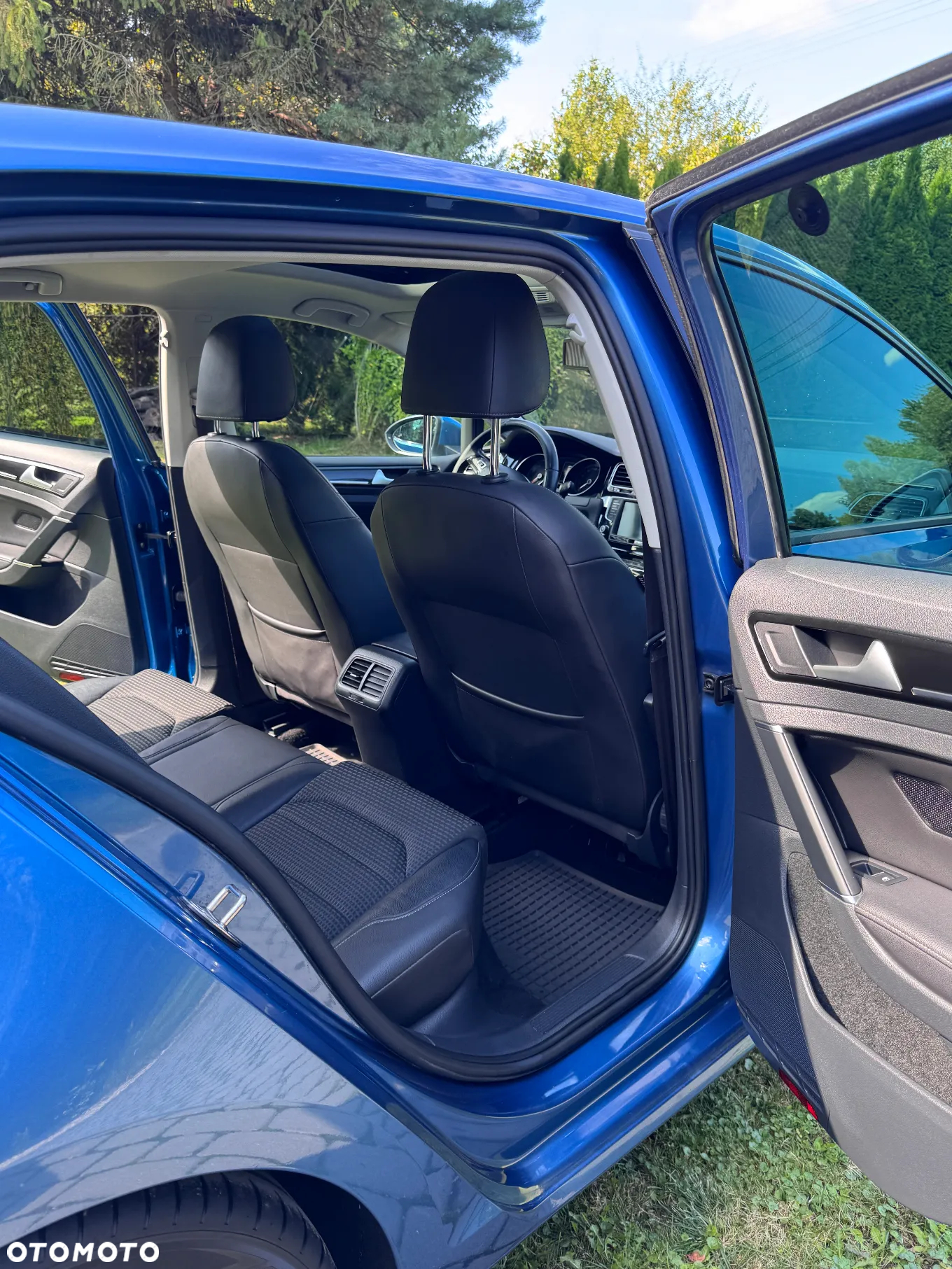 Volkswagen Golf VII 1.4 TSI BMT Highline - 12