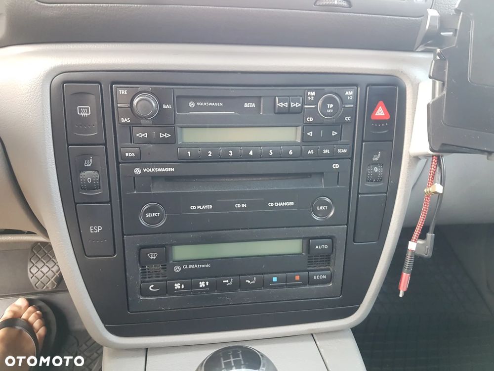 Volkswagen Passat 1.8 5V Turbo Comfortline Family - 20