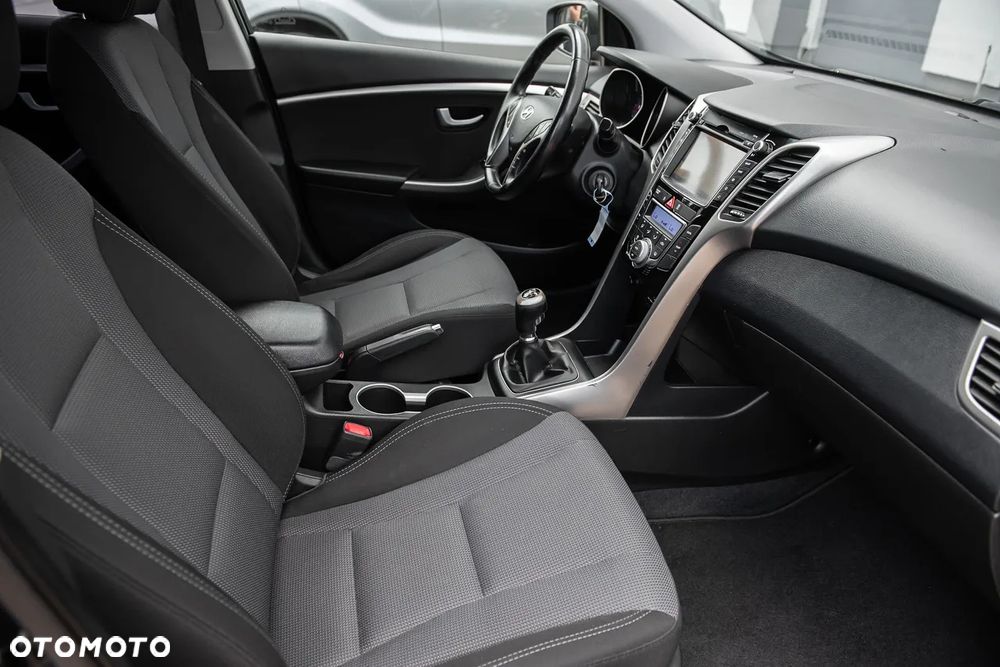 Hyundai i30 - 28