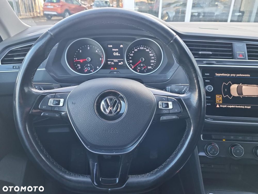Volkswagen Tiguan 2.0 TDI BMT SCR Trendline - 16