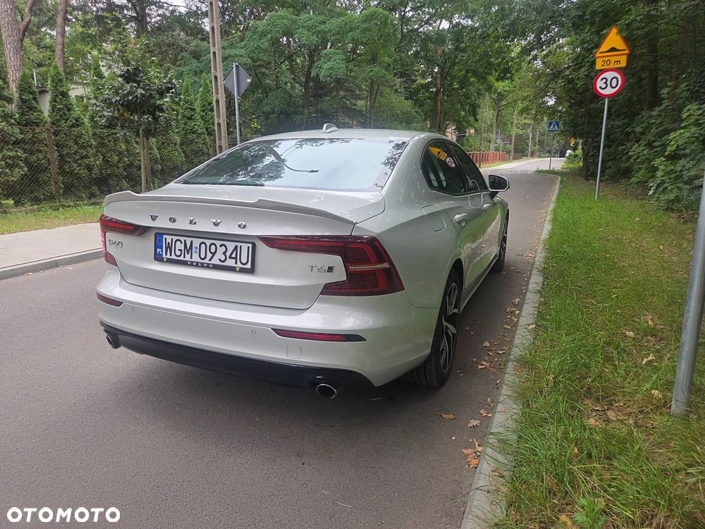 Volvo S60 T6 AWD Geartronic RDesign - 33