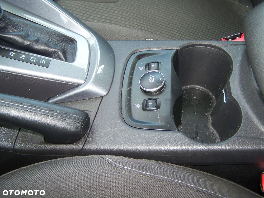 Ford Focus 1.6 TI-VCT SYNC Edition - 29