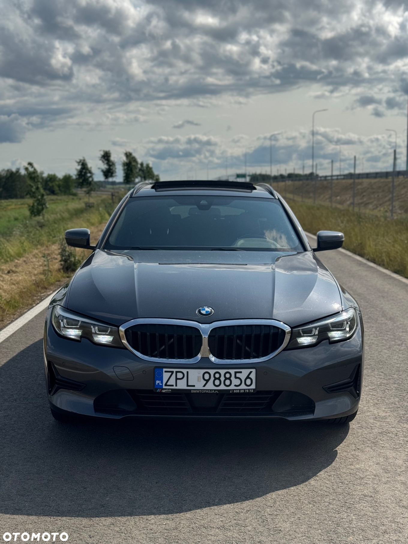 BMW Seria 3 318d Luxury Line - 12