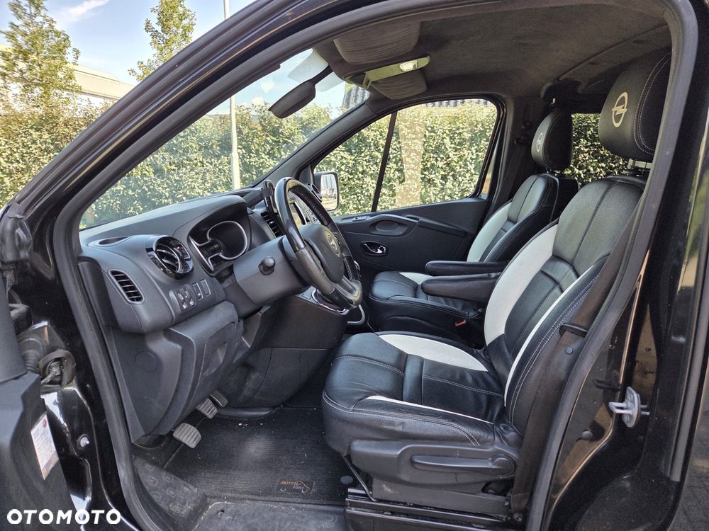 Opel Vivaro - 4