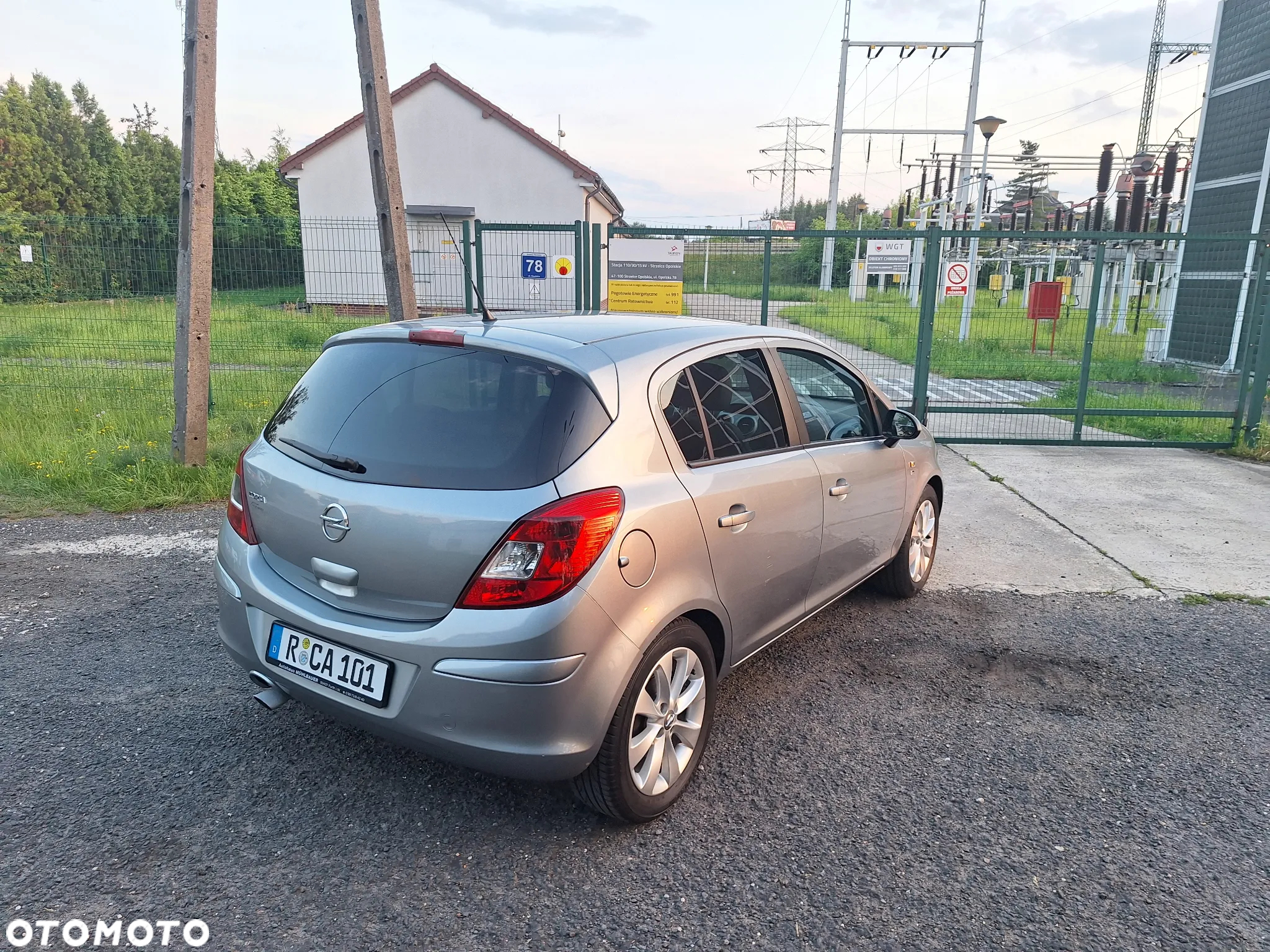 Opel Corsa 1.4 16V Edition 150 - 4