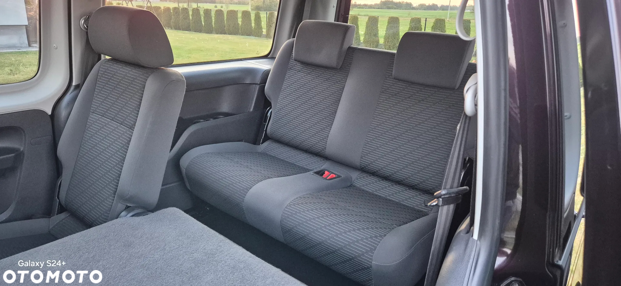 Volkswagen Caddy 1.6 TDI (7-Si.) DSG Edition 30 - 12
