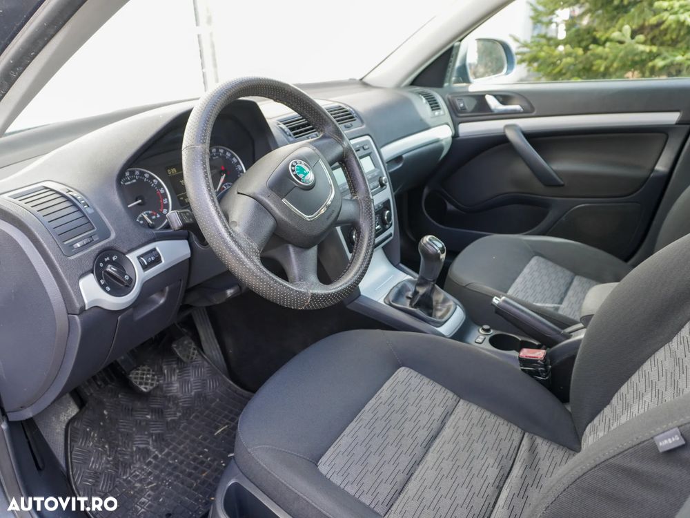Skoda Octavia - 7