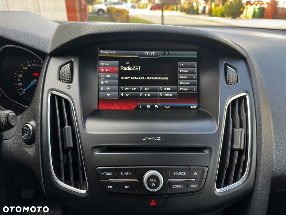 Ford Focus 1.5 EcoBoost Titanium ASS - 20