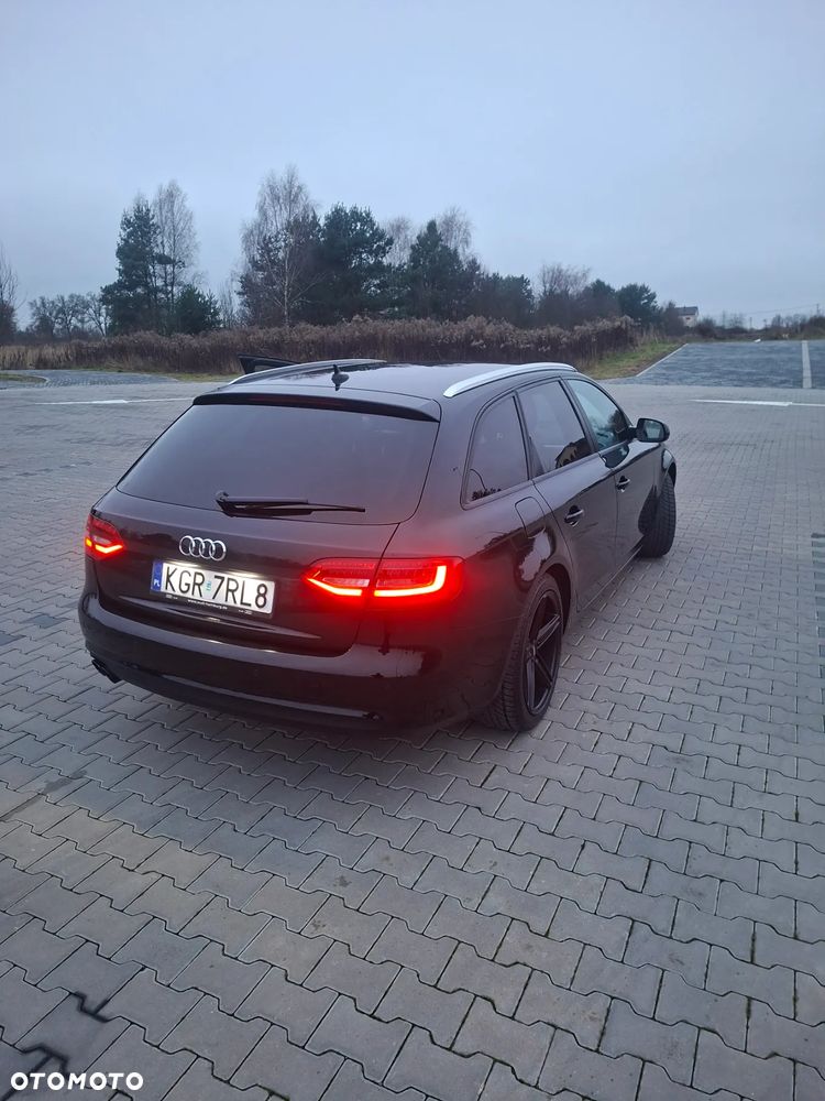 Audi A4 Avant 2.0 TDI DPF quattro S tronic S line Sportpaket - 31