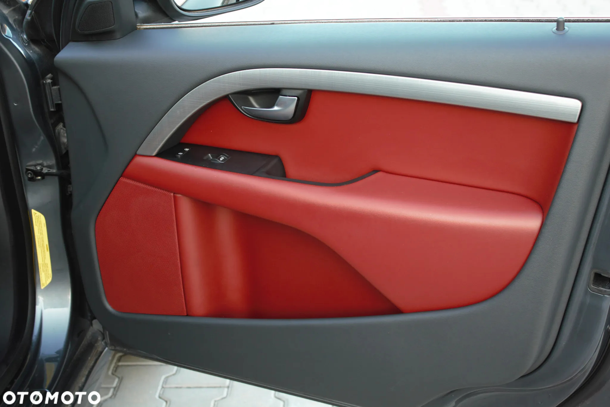 Volvo V70 2.5T Kinetic - 13