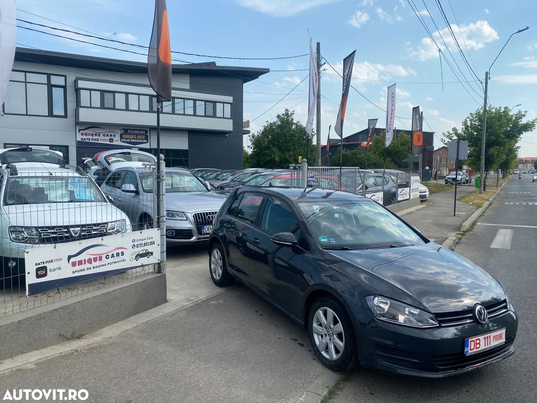 Volkswagen Golf 1.2 TSI BlueMotion Technology Comfortline - 1