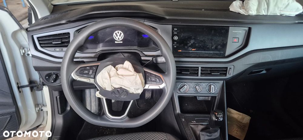 Volkswagen Polo 1.0 MPI Special Edition - 18